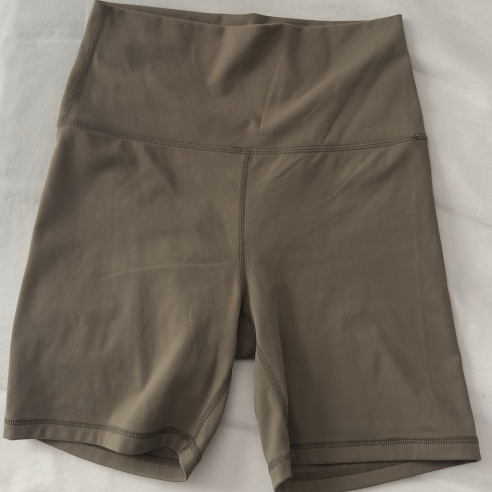 Set Active Luxform shorts size small